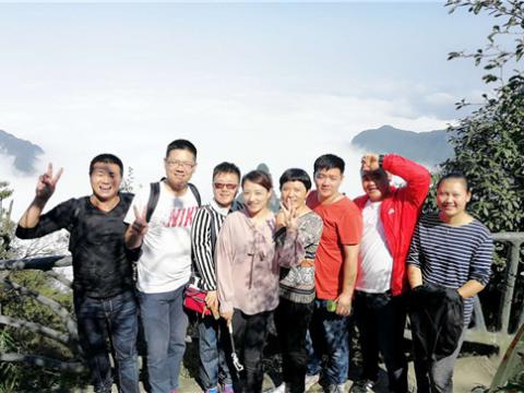 欧博abg集团2016年度先进员工张家界之旅
